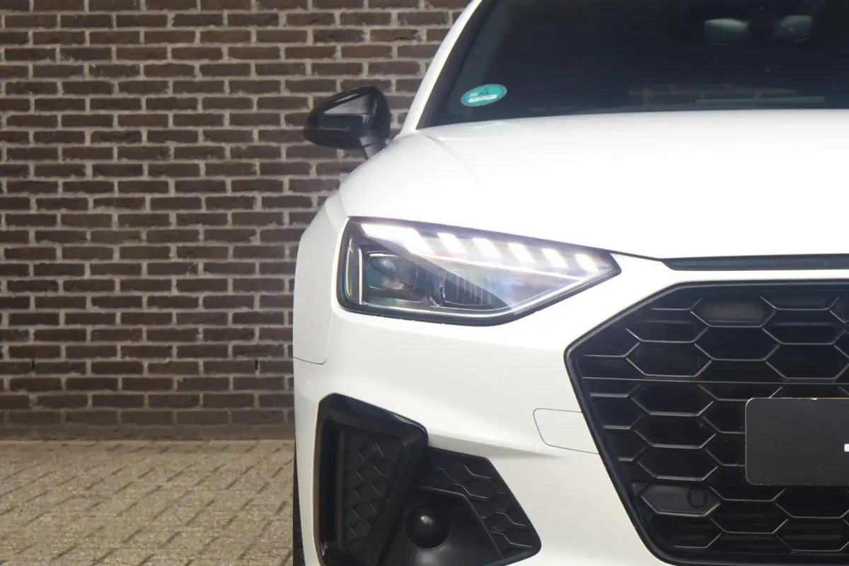 35 TFSI 150pk S-tronic S Edition Competition | Navigatie | Elektr. Achterklep | Lichtpakket | 18" Velgen