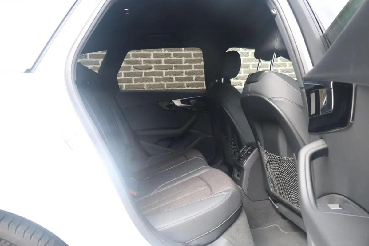 35 TFSI 150pk S-tronic S Edition Competition | Navigatie | Elektr. Achterklep | Lichtpakket | 18" Velgen