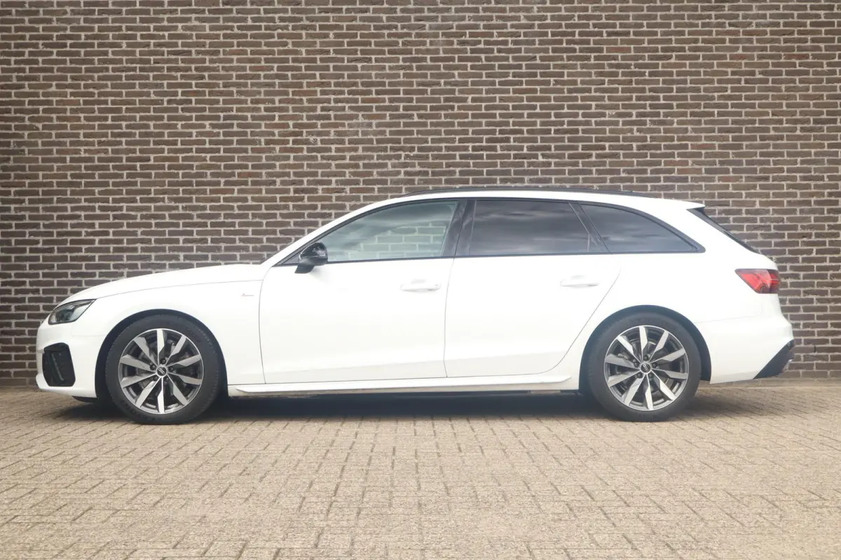 35 TFSI 150pk S-tronic S Edition Competition | Navigatie | Elektr. Achterklep | Lichtpakket | 18" Velgen