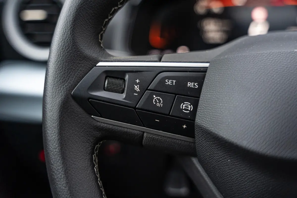 1.0 EcoTSI 95pk Reference | Apple Carplay/Android Auto | Parkeersensor Achter