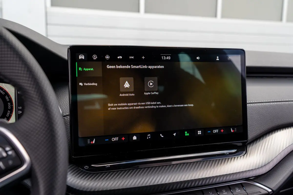 1.5 TSI 150pk DSG MHEV Sportline Business | Panoramadak | LMV 19" | Soundsysteem Canton