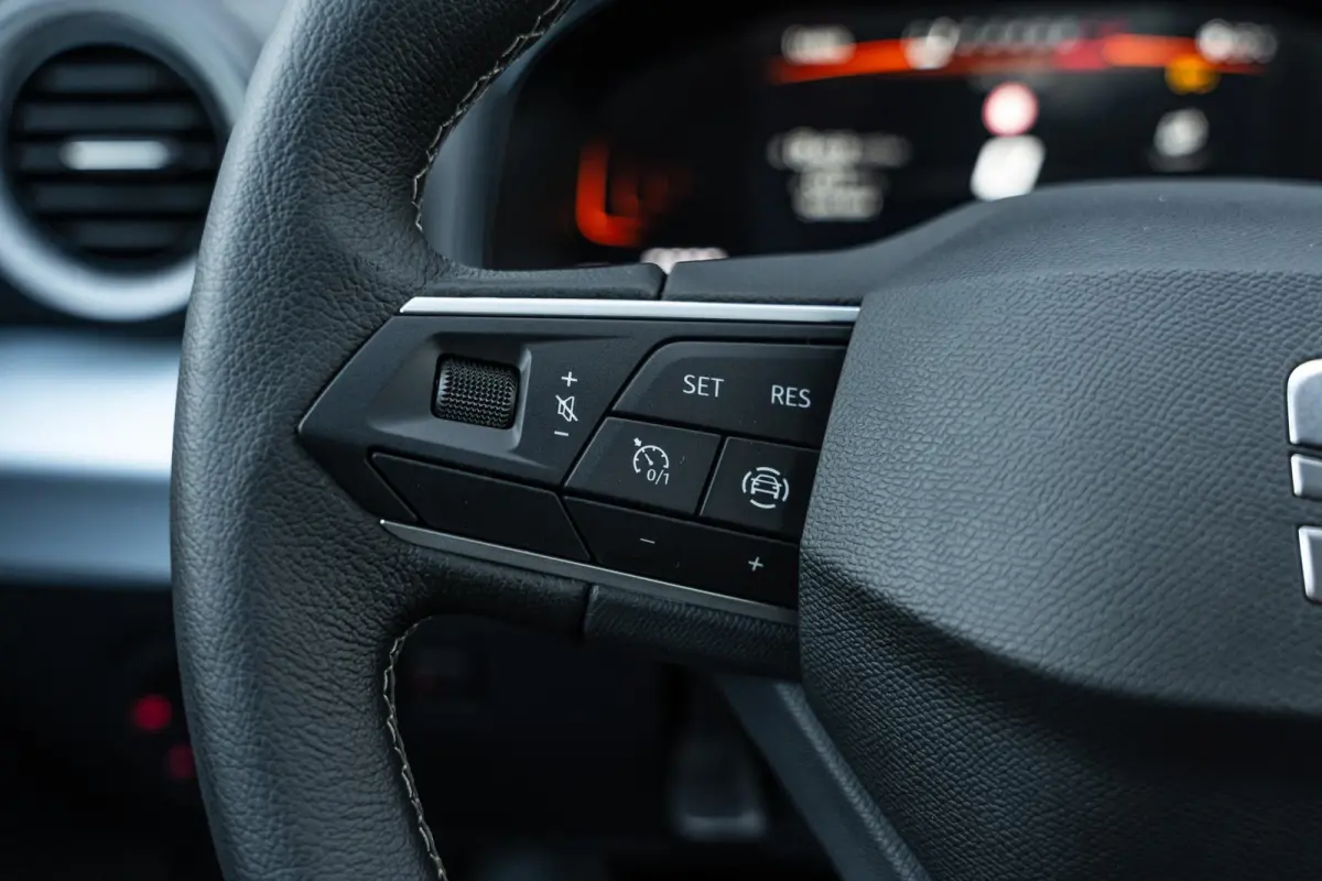 1.0 EcoTSI 95pk Style |  Apple Carplay/Android Auto | 16" Velgen