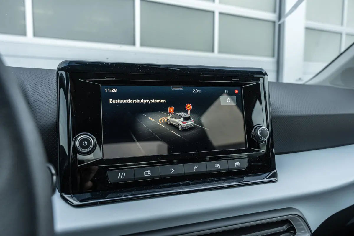 1.0 EcoTSI 95pk Style |  Apple Carplay/Android Auto | 16" Velgen
