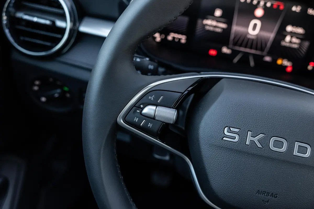 1.0 TSI 95pk Selection | Apple Carplay/Android Auto | 15" Velgen