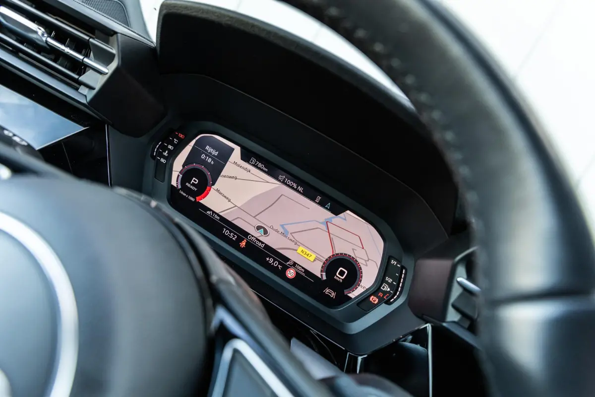 30 TFSI 110pk S-tronic Advanced Edition | Sportstoelen | Navigatie | Full LED | Smartphone interface