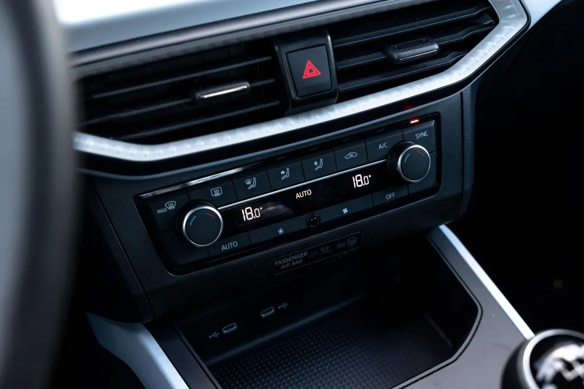1.0 EcoTSI 95pk Reference | Apple Carplay/Android Auto | 16" Velgen