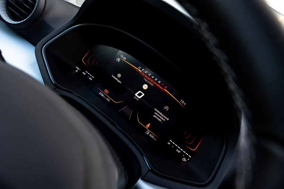 1.0 EcoTSI 95pk Reference | Apple Carplay/Android Auto | 16" Velgen