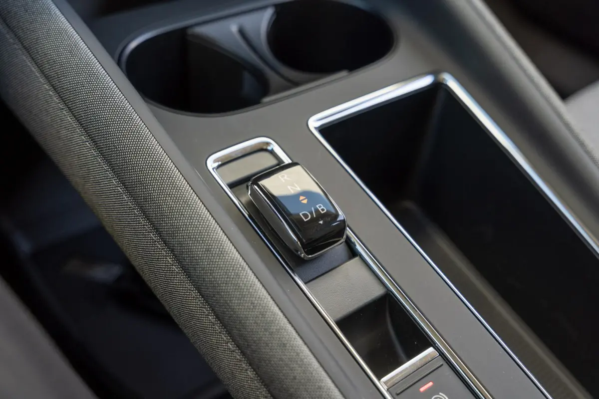 50 170pk Selection | Apple Carplay/Android Auto
