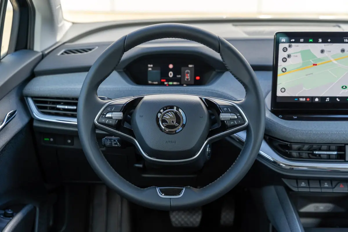 50 170pk Selection | Apple Carplay/Android Auto