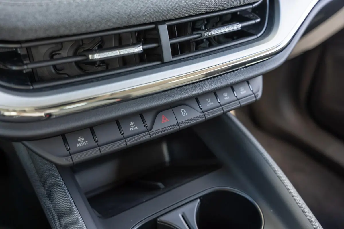 50 170pk Selection | Apple Carplay/Android Auto