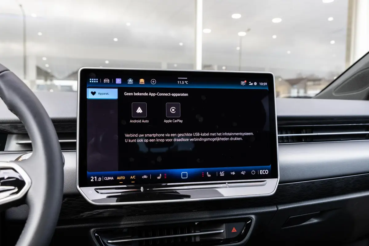 286pk Limited Edition 77 kWh | 20" Velgen | Head-up