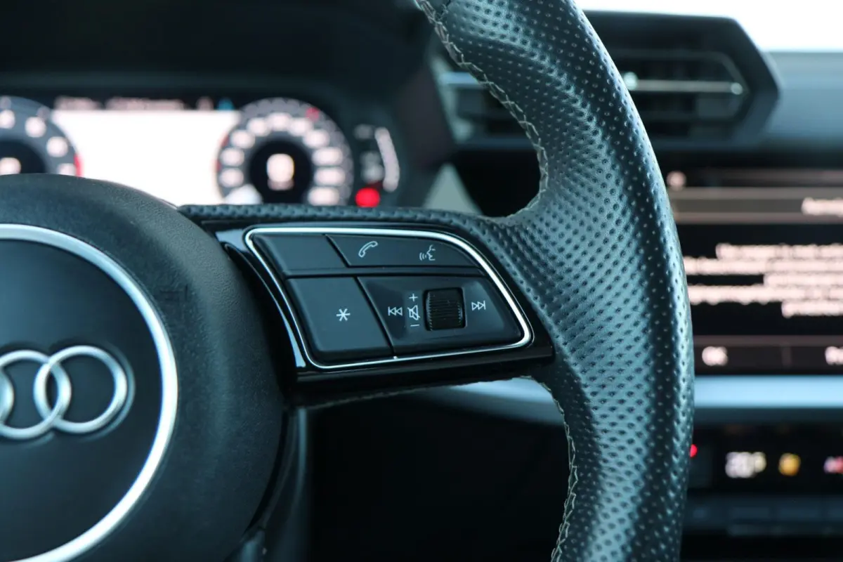 30 TFSI 110pk S-tronic S edition | Apple Carplay/Android Auto | Parkeerhulp Achter | Cruise Control