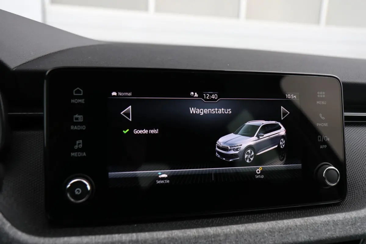 1.0 TSI 115pk DSG Business Edition | App Connect | Achteruitrijcamera | Climate Control | Stoelverwarming
