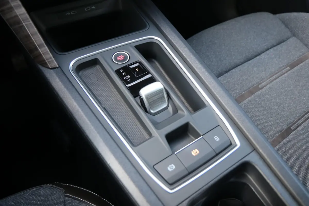 1.4 TSI eHybrid 204pk PHEV Excellence | SoH 91% | Trekhaak Wegklapbaar | Navigatie | Parkeersensoren | 18" Velgen