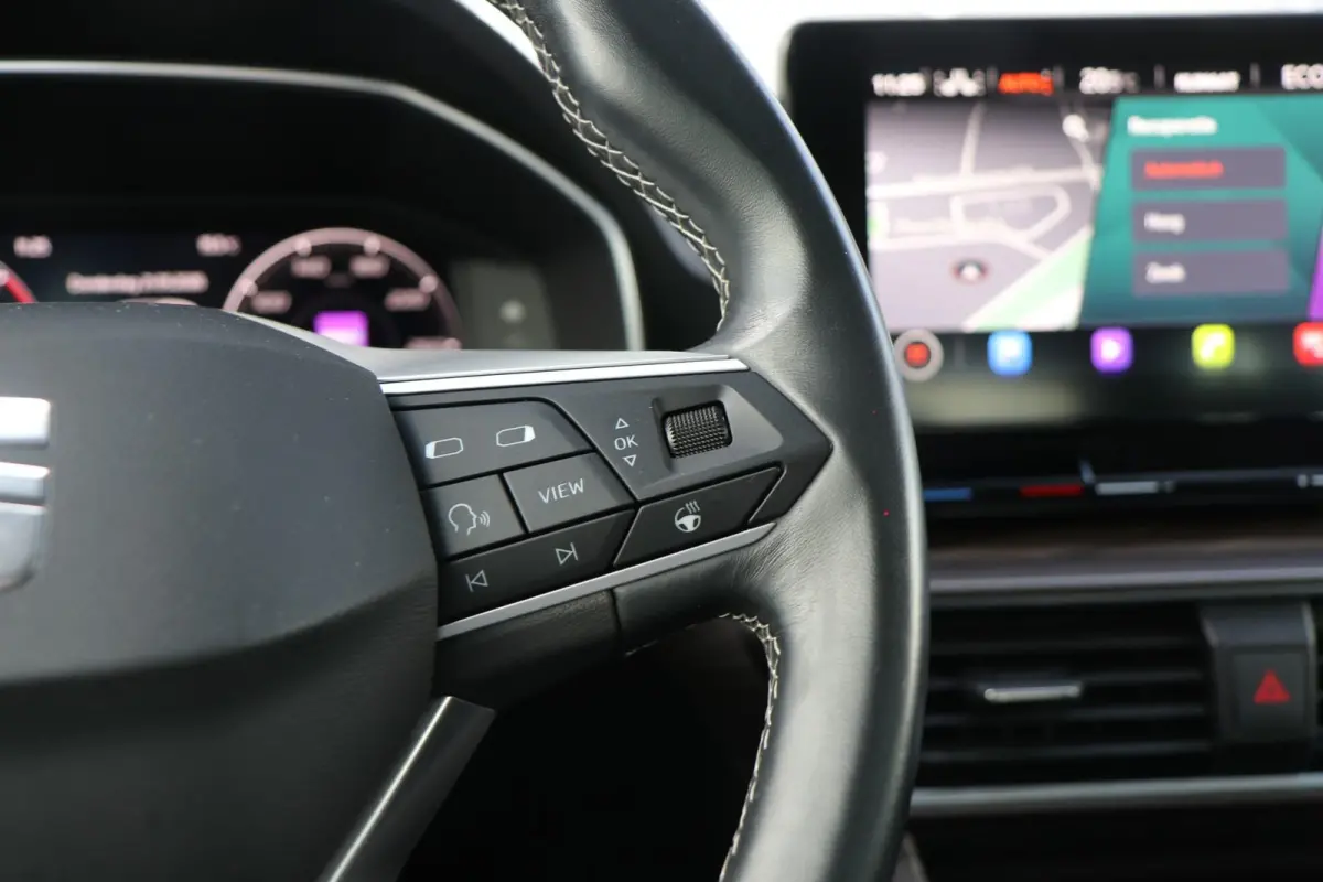 1.4 TSI eHybrid 204pk PHEV Excellence | SoH 91% | Trekhaak Wegklapbaar | Navigatie | Parkeersensoren | 18" Velgen