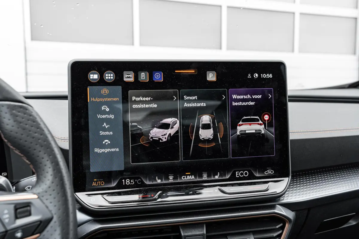 1.5 TSI e-Hybrid 204pk Business | Panoramadak | 19" Velgen | Sportstoelen