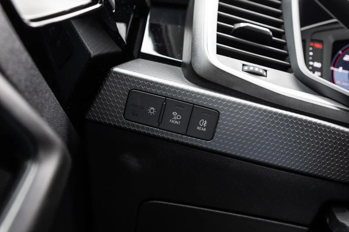 25 TFSI 95pk Advanced edition | LED-kopampen | Autom. Airco | Apple Carplay/Android Auto