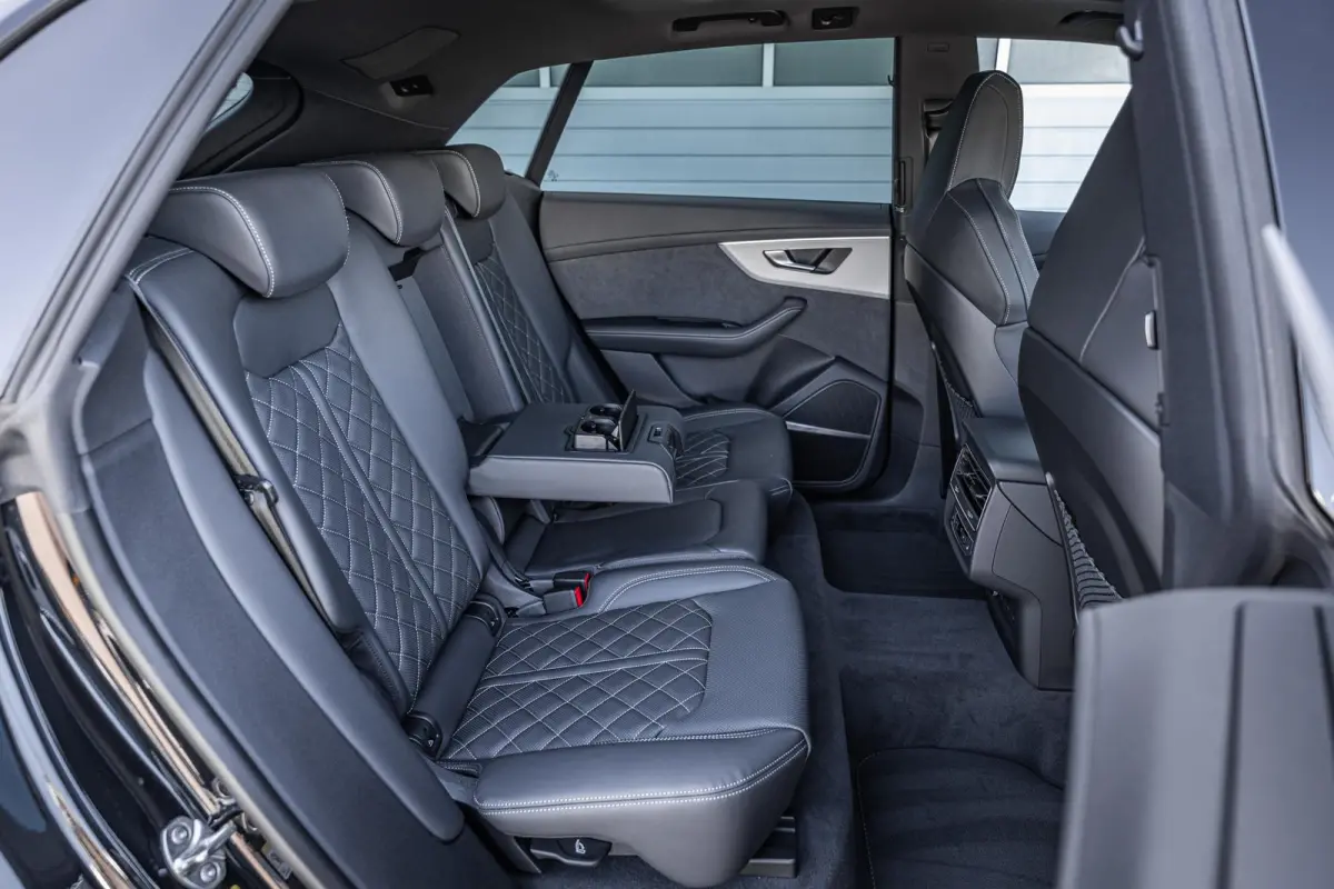 55 TFSIe 394pk quattro Pro Line S | Panoramadak | Vierwielbesturing | Trekhaak | B&O Audio