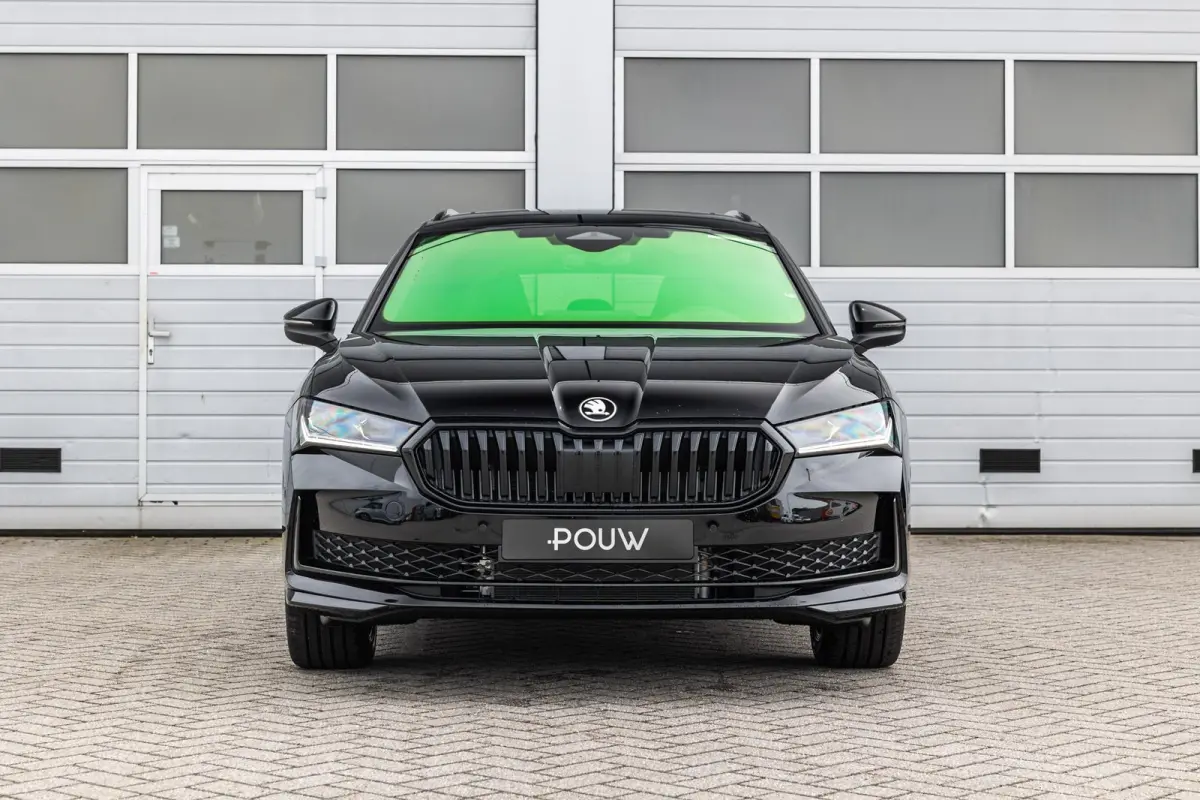 1.5 TSI 204pk PHEV Sportline Business | Winter Pakket | Panoramadak