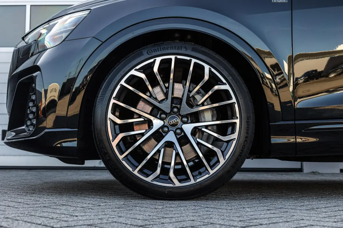 55 TFSI e 394pk quattro Pro Line S | Achterasbesturing | Panoramadak | 23" Velgen
