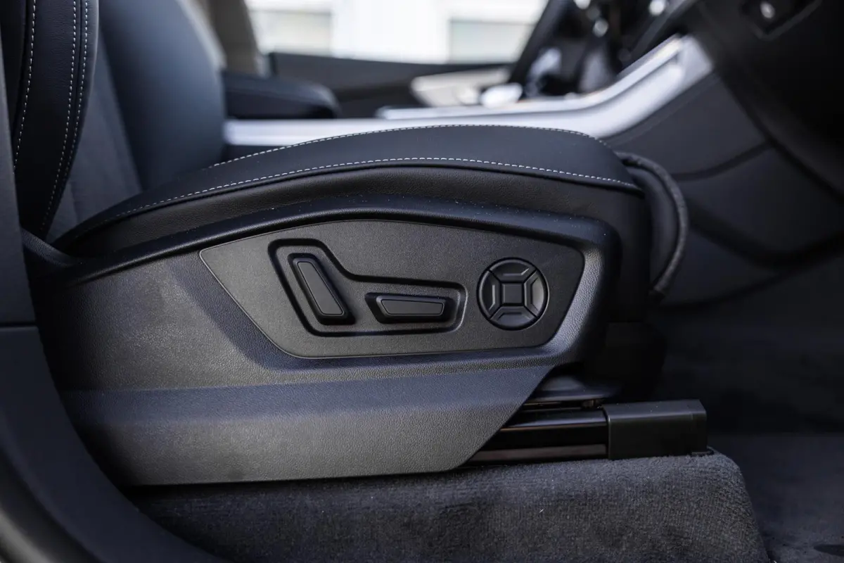55 TFSI e 394pk quattro Pro Line S | Achterasbesturing | Panoramadak | 23" Velgen