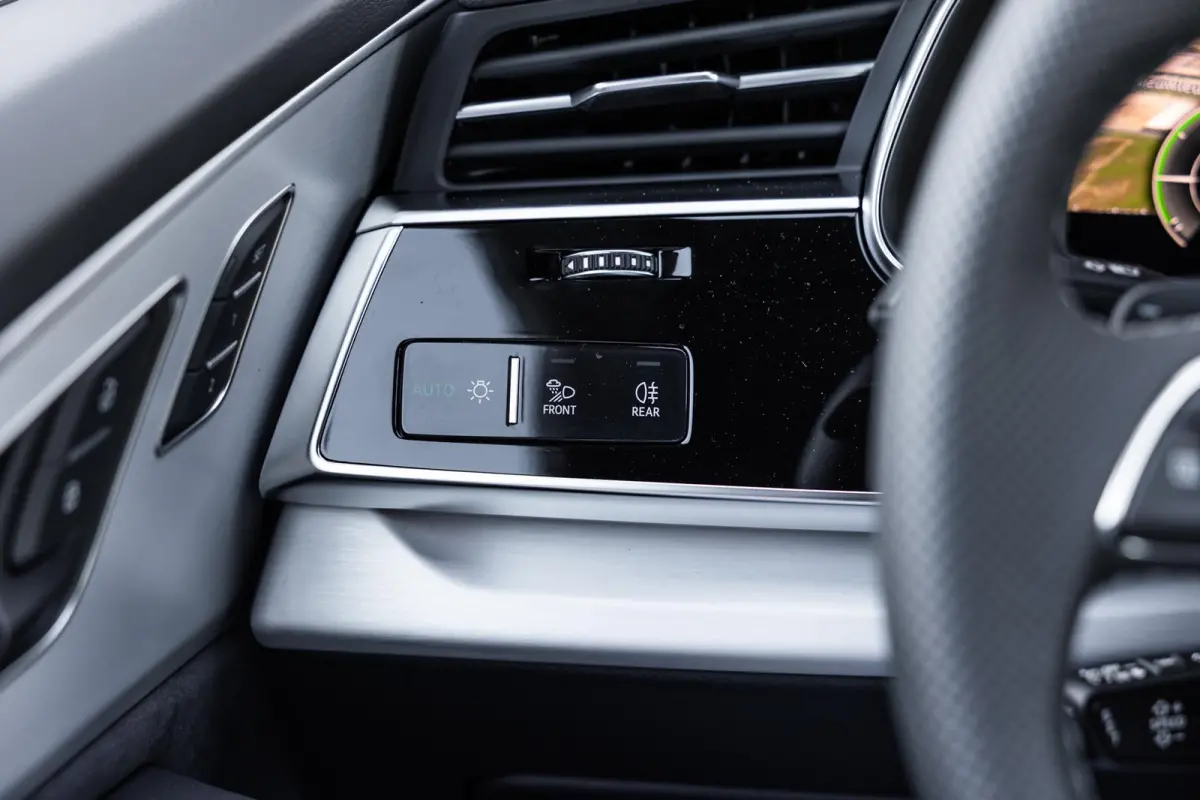 55 TFSI e 394pk quattro Pro Line S | Achterasbesturing | Panoramadak | 23" Velgen