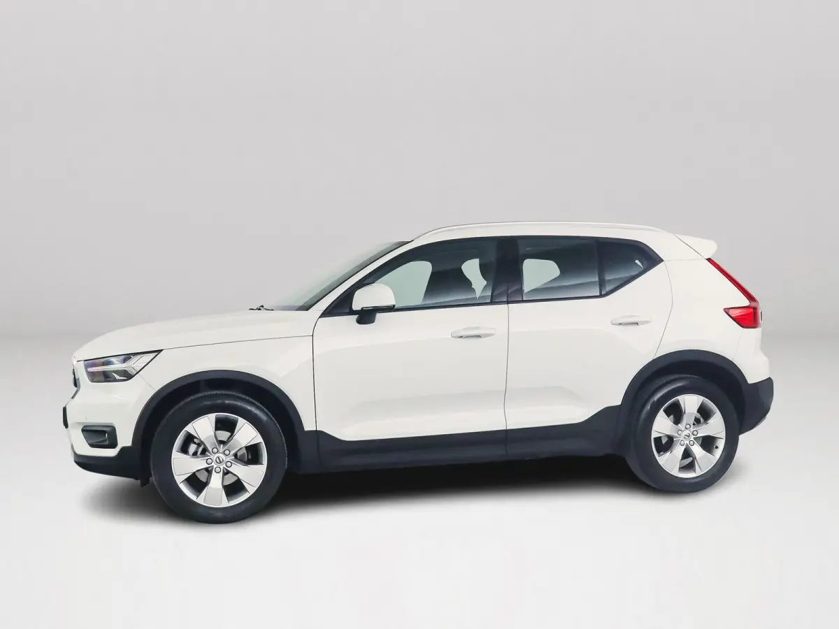 T2 Momentum | Park assist | Cruise control | Climate control | Navigatie