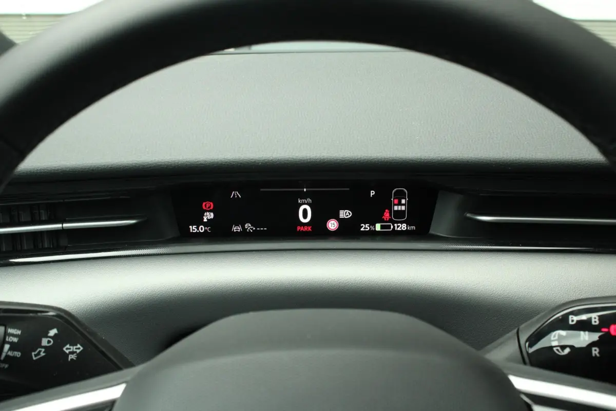 286pk Limited Edition 77 kWh | Trekhaak | Head-up | 20" Velgen