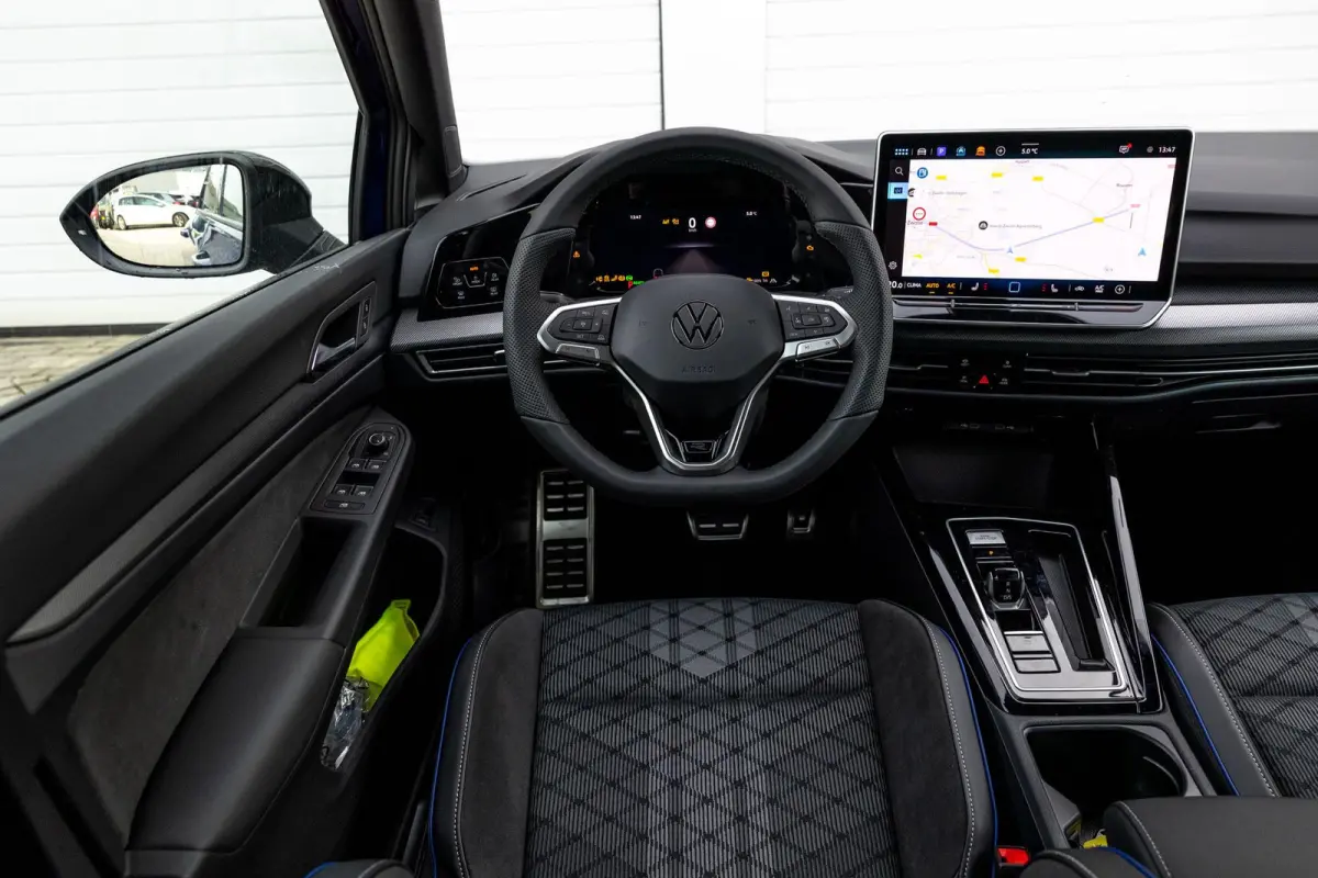 1.5 eTSI 116pk DSG R-Line Edition | Panoramadak | Matrix LED | Apple Carplay/Android Auto