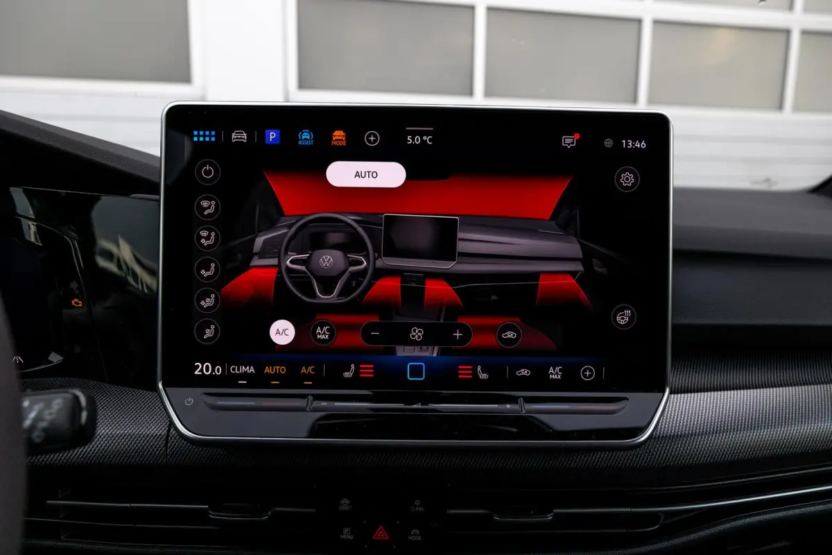 1.5 eTSI 116pk DSG R-Line Edition | Panoramadak | Matrix LED | Apple Carplay/Android Auto