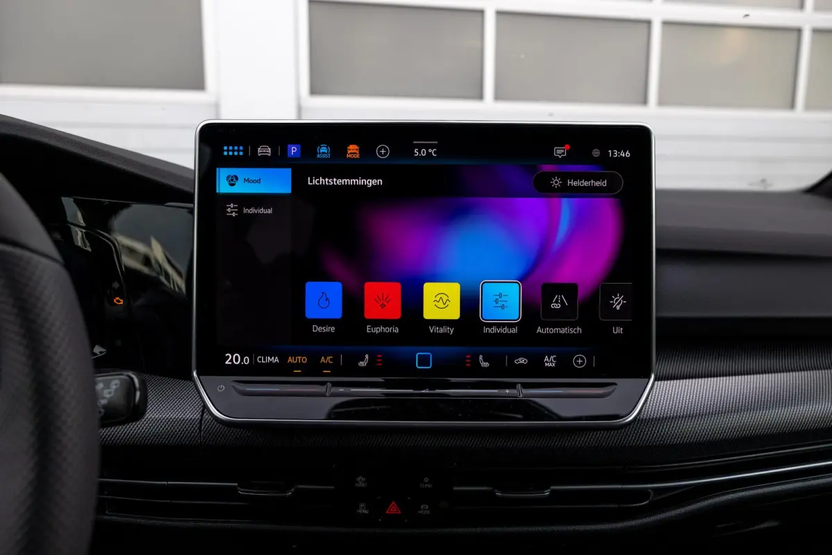 1.5 eTSI 116pk DSG R-Line Edition | Panoramadak | Matrix LED | Apple Carplay/Android Auto