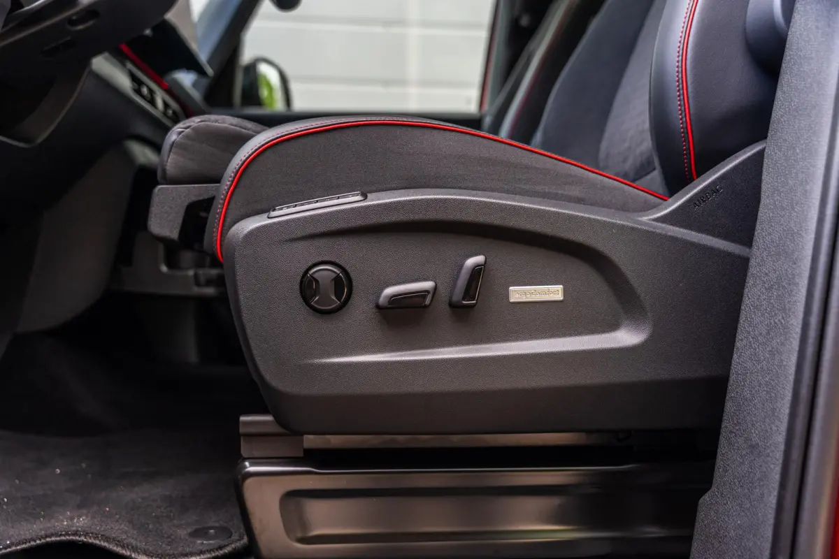 GTX 340pk 4Motion 86 kWh LWB 7p. | Panoramadak | Open & Close Pakket | Trekhaak | 21" Velgen