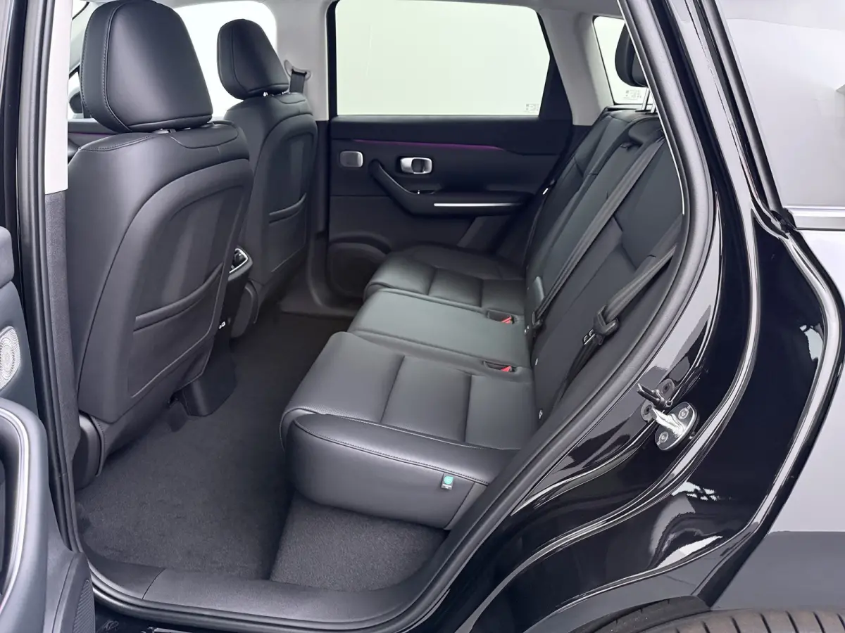 Design ProMax 81.9 kWh | €3500,- korting !! | Vanaf €589,- Private Lease per maand ! | Audio installatie | Cruise control adaptief met Stop&Go en stuurhulp | Dodehoek detectie