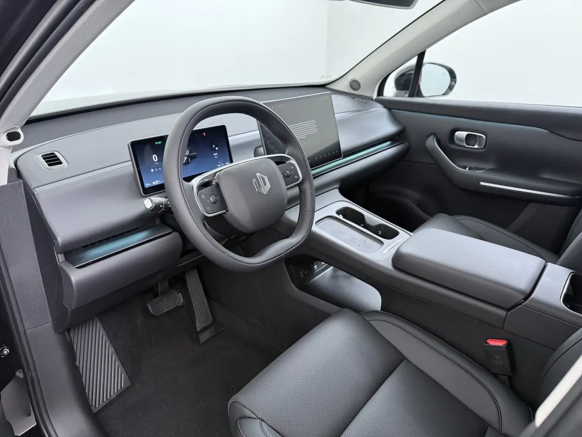 Design ProMax 81.9 kWh | €3500,- korting !! | Vanaf €589,- Private Lease per maand ! | Audio installatie | Cruise control adaptief met Stop&Go en stuurhulp | Dodehoek detectie