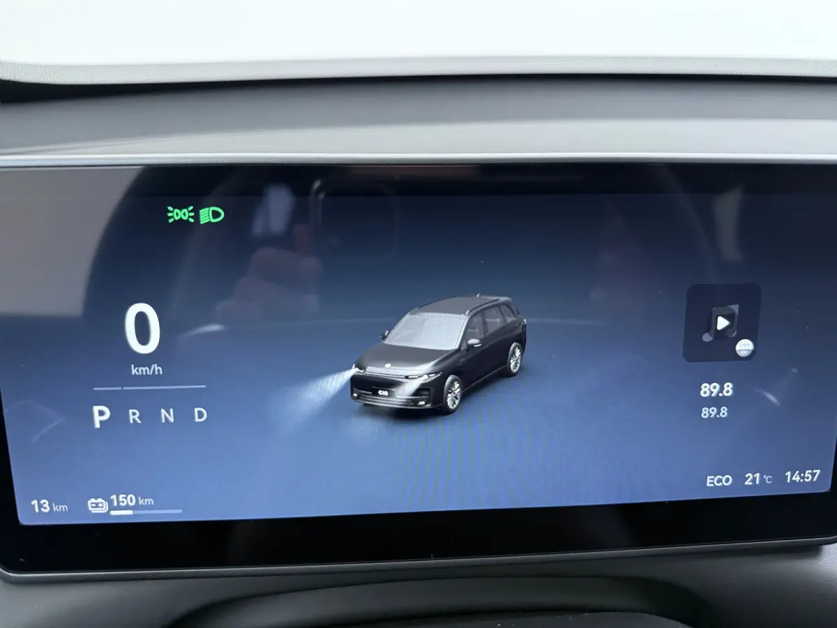 Design ProMax 81.9 kWh | €3500,- korting !! | Vanaf €589,- Private Lease per maand ! | Audio installatie | Cruise control adaptief met Stop&Go en stuurhulp | Dodehoek detectie