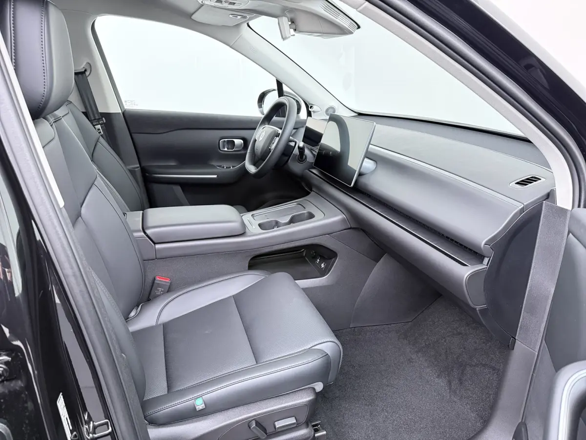 Design ProMax 81.9 kWh | €3500,- korting !! | Vanaf €589,- Private Lease per maand ! | Audio installatie | Cruise control adaptief met Stop&Go en stuurhulp | Dodehoek detectie