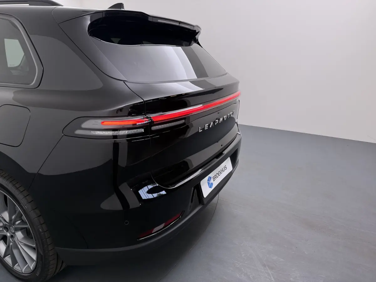 Design ProMax 81.9 kWh | €3500,- korting !! | Vanaf €589,- Private Lease per maand ! | Audio installatie | Cruise control adaptief met Stop&Go en stuurhulp | Dodehoek detectie