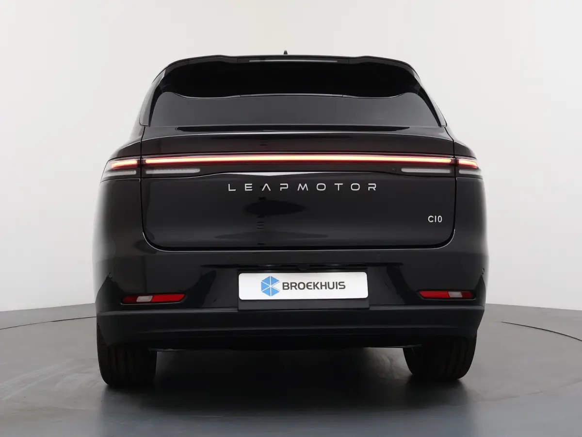 Design ProMax 81.9 kWh | €3500,- korting !! | Vanaf €589,- Private Lease per maand ! | Audio installatie | Cruise control adaptief met Stop&Go en stuurhulp | Dodehoek detectie