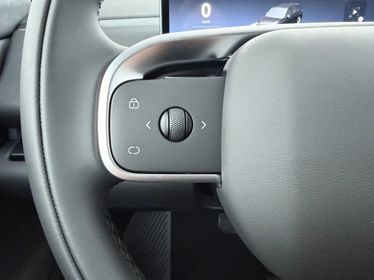 Design ProMax 81.9 kWh | €3500,- korting !! | Vanaf €589,- Private Lease per maand ! | Audio installatie | Cruise control adaptief met Stop&Go en stuurhulp | Dodehoek detectie