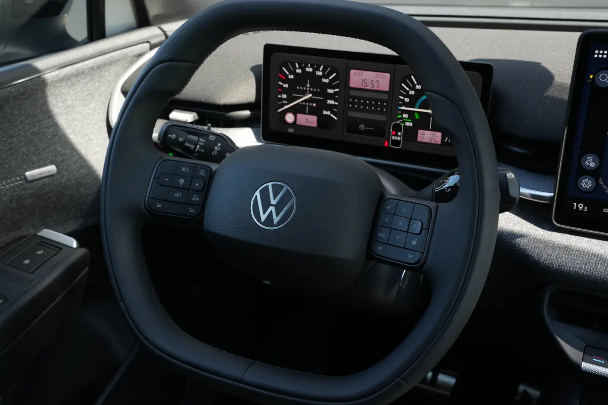 Style First Edition | Airconditioning automatisch, 2-zone (Climatronic) | Automatische afstandsregeling (Adaptive Cruise Control) | Diefstalalarm