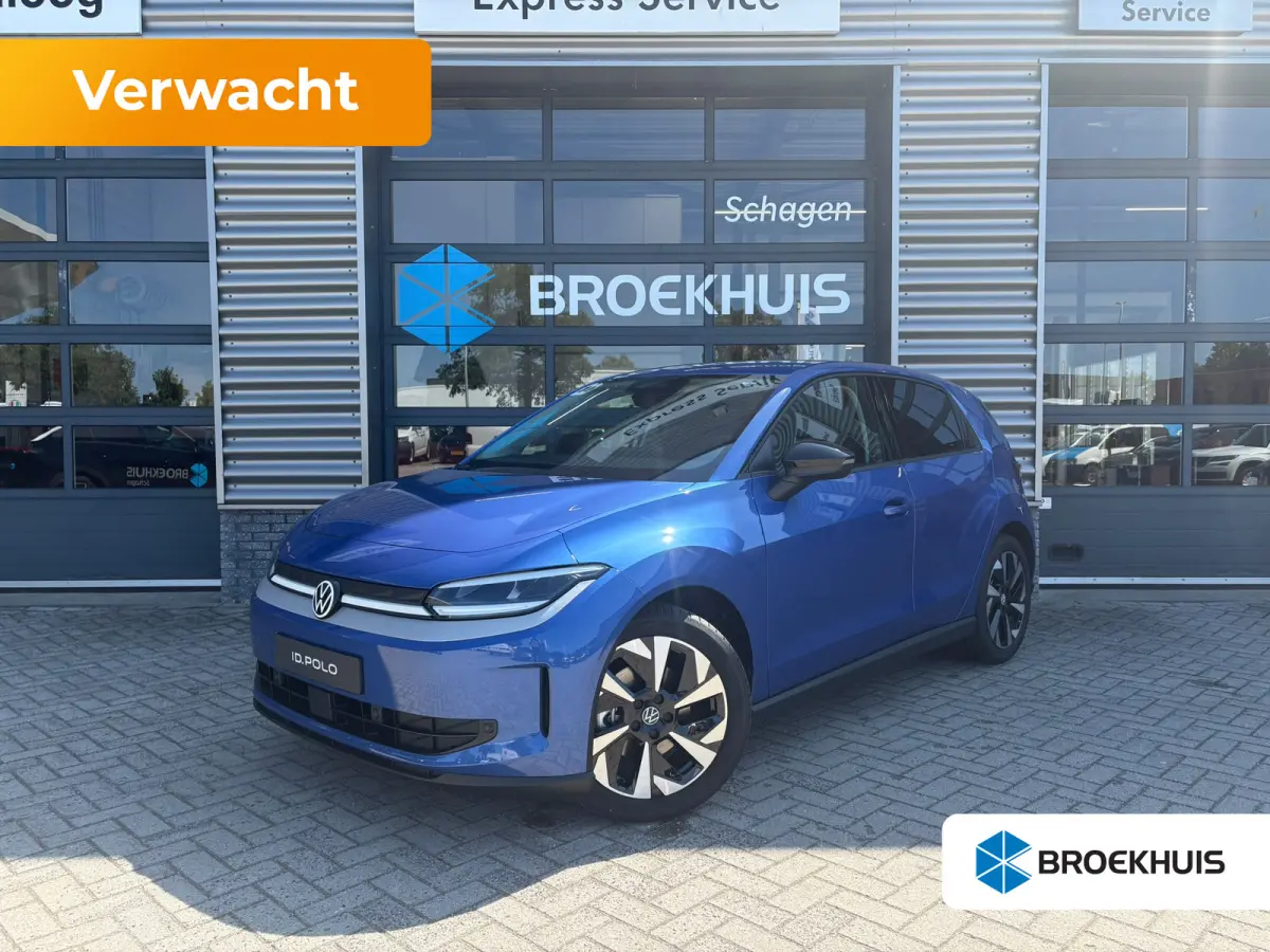 Life First Edition | Airconditioning automatisch, 2-zone (Climatronic) | Automatische afstandsregeling (Adaptive Cruise Control) | Koplampverlichting LED