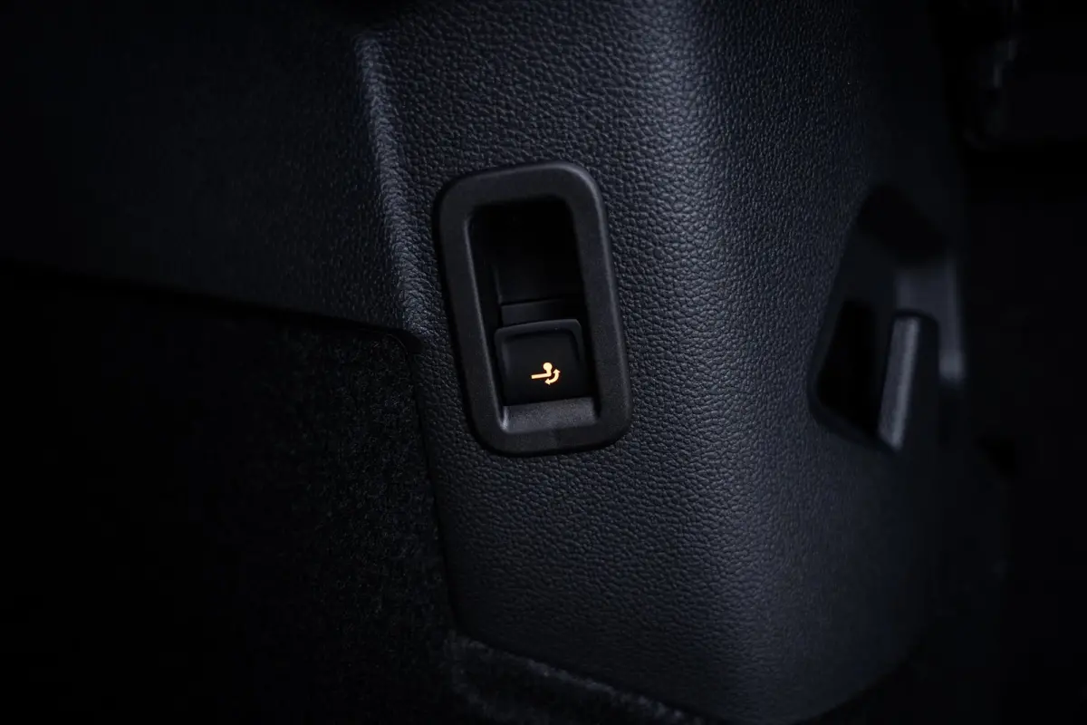 Style Edition eHybrid | 'App-Connect' draadloze smartphone integratie | Afstandscontrolesysteem (Front Assist) | Automatische afstandsregeling (Adaptive Cruise Control)