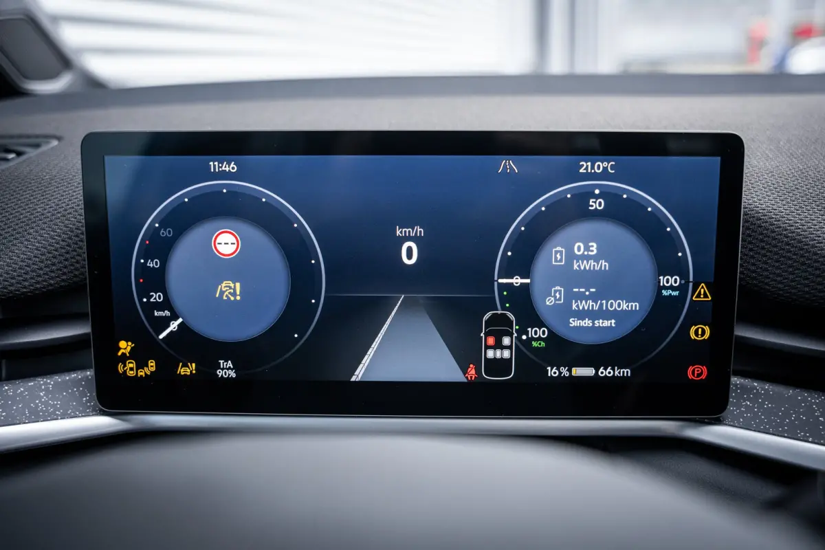Style | Airconditioning automatisch, 2-zone (Climatronic) | Automatische afstandsregeling (Adaptive Cruise Control) | Buitenspiegels elektrisch instel-, verwarm- en inklapbaar