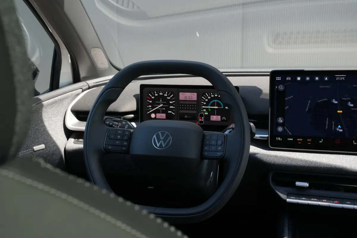 Style First Edition | Airconditioning automatisch, 2-zone (Climatronic) | Automatische afstandsregeling (Adaptive Cruise Control) | Diefstalalarm