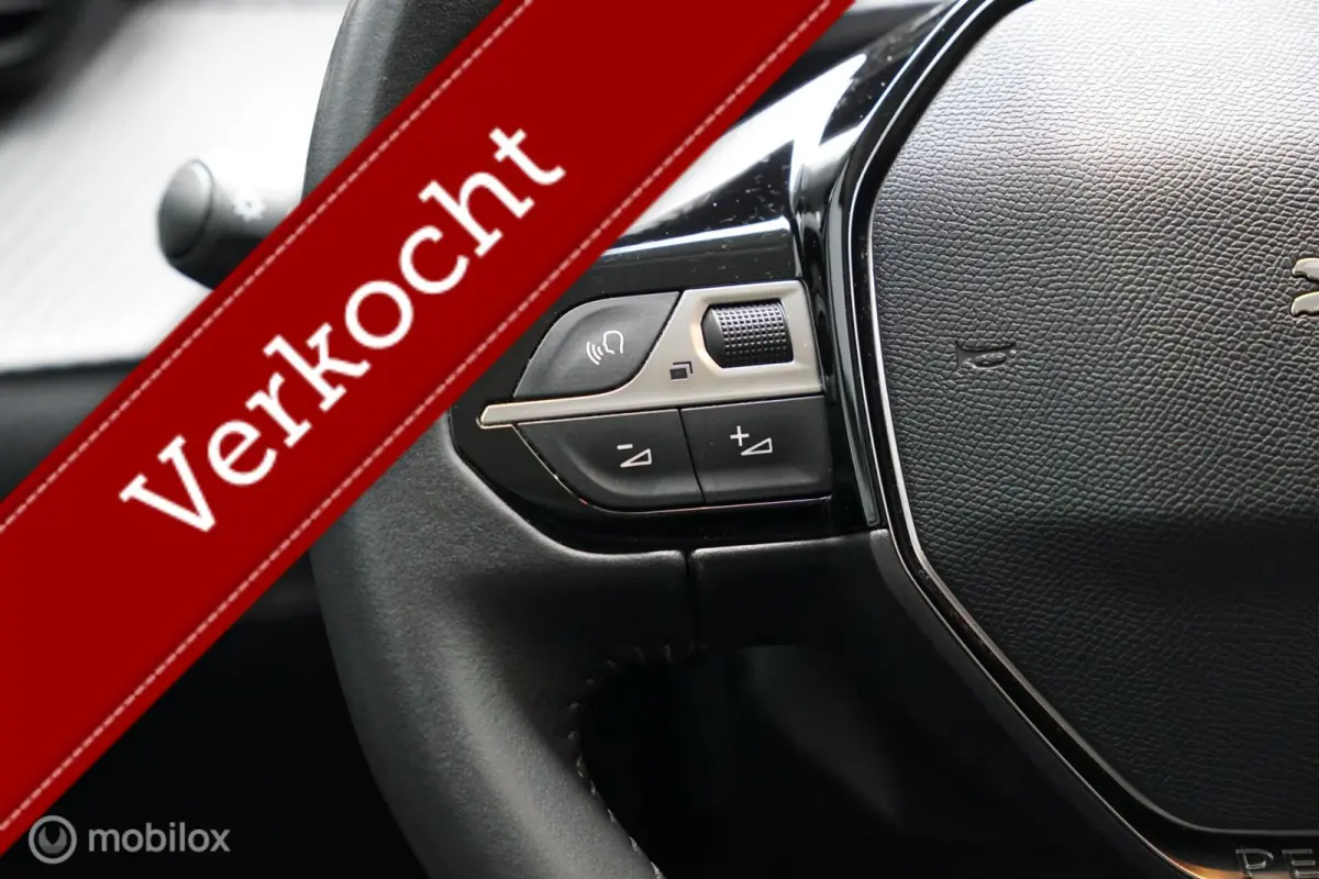 1.2 PureTech Active, 2022, 33.000 km NAP Logisch