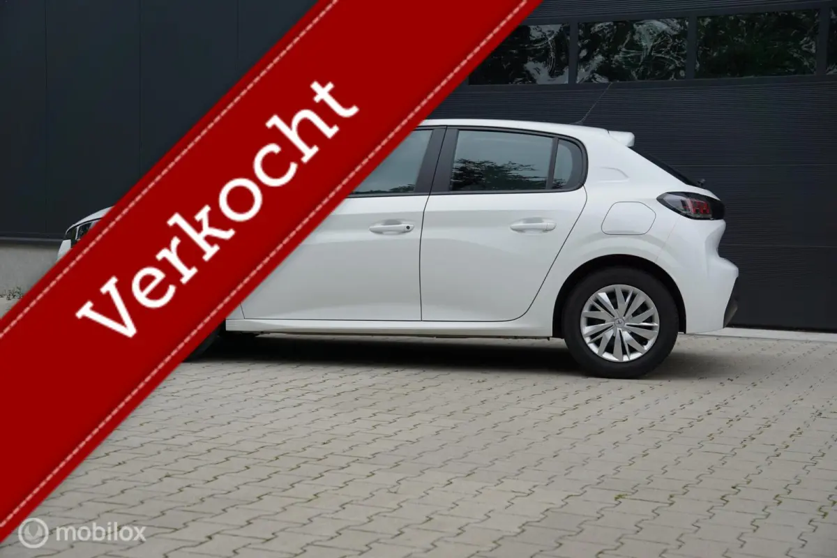 1.2 PureTech Active, 2022, 33.000 km NAP Logisch