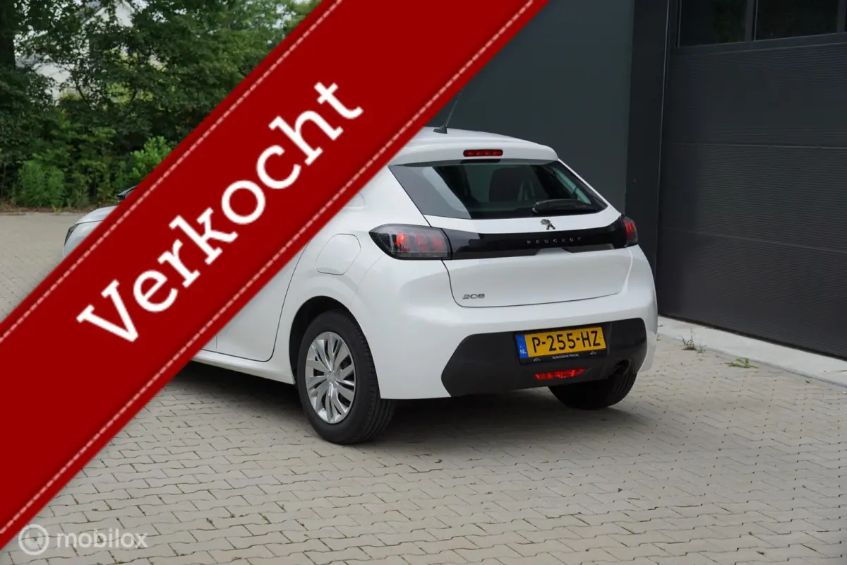 1.2 PureTech Active, 2022, 33.000 km NAP Logisch