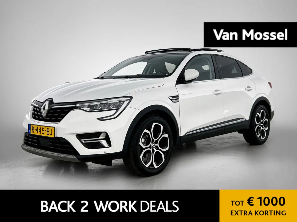 1.6 E-Tech Hybrid 145 Intens | Automaat | Apple Carplay/Android Auto | Panoramadak | Achteruitrijcamera | Parkeersensoren | Adaptief Cruise Control |