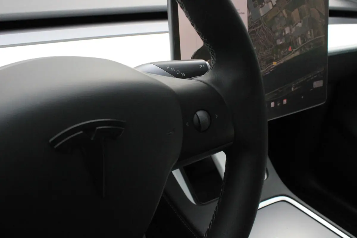 Long Range AWD 75 kWh SOH 93% Autoboost FSD