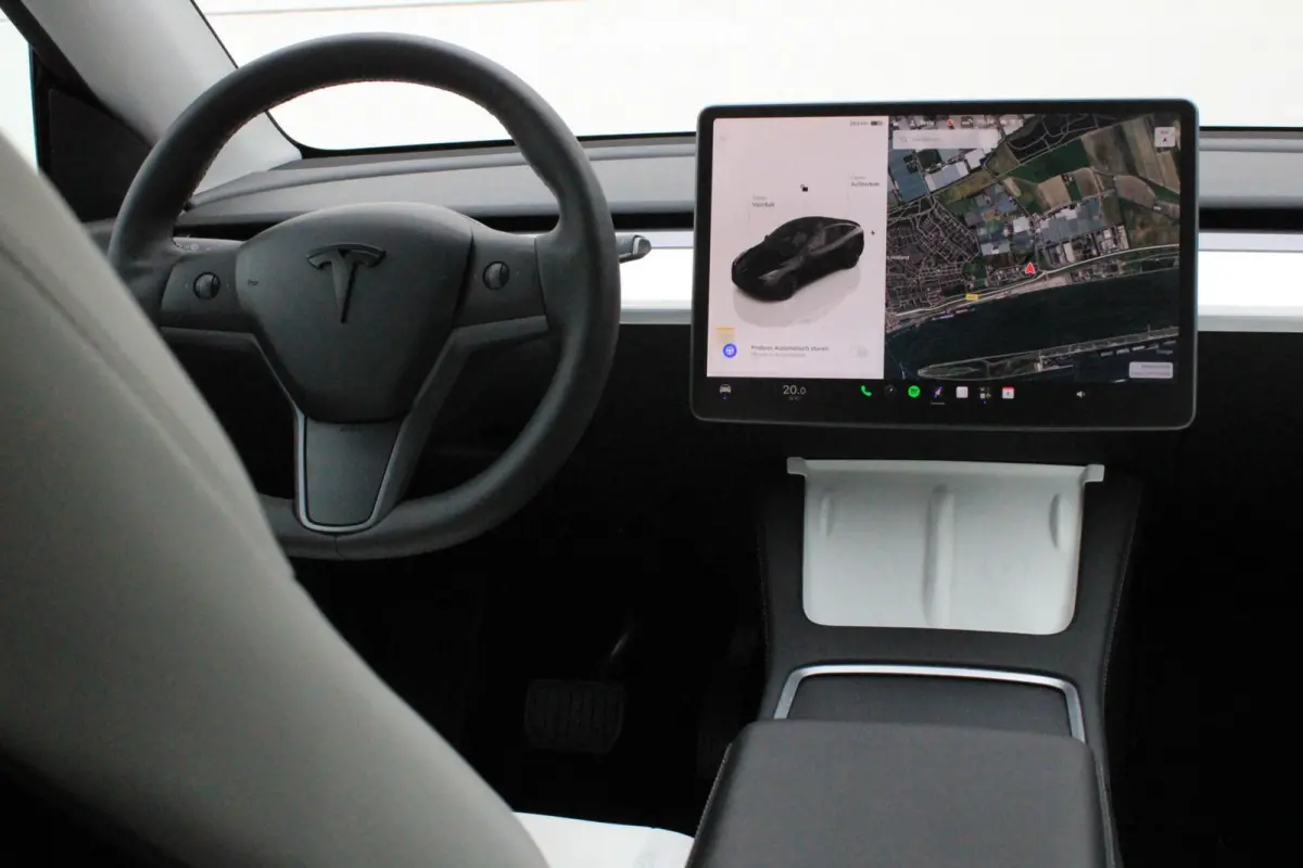 Long Range AWD 75 kWh SOH 93% Autoboost FSD